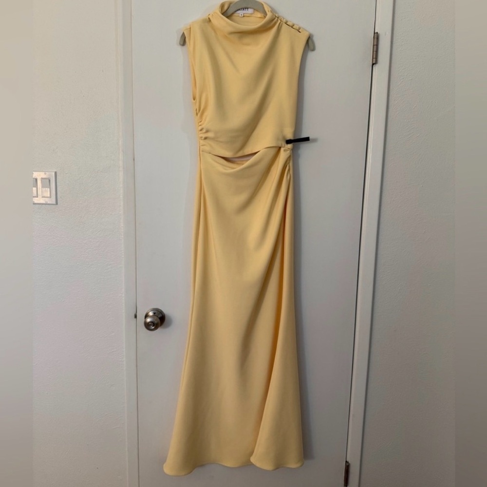 Elliatt Nola Gown Butter Yellow - Picture 2 of 7